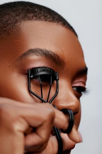 Surratt Relevee Eyelash Curler – Precision Metal Lash Curler for a Natural Lift Avelisse