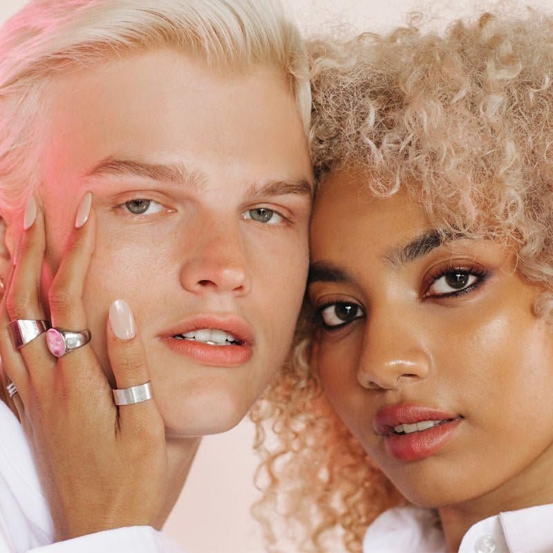ARCTIC FOX Bleach Please Hair Lightening Kit - Complete Cream Bleach with 35 Volume Developer, Latex-Free Gloves, Infused with Acai, Cocoa, Sunflower Oil & Papaya - Vegan & Cruelty-Free - görsel 13