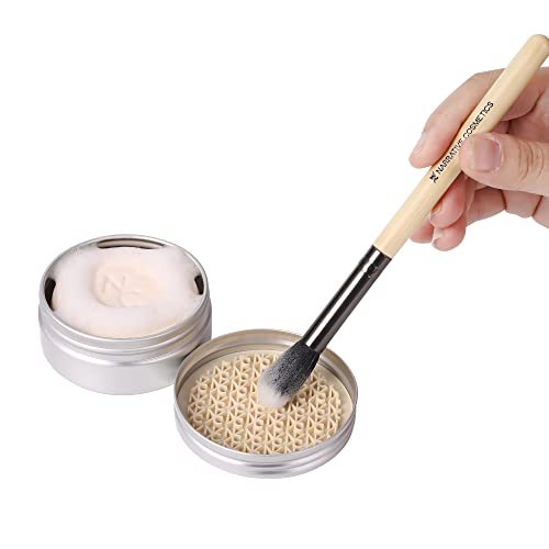 Narrative Cosmetics Makeup Brush Cleaner Soap with Silicone Scrubber Pad – Solid Cleanser for Brushes & Beauty Blenders, Vegan, Cruelty-Free, Avocado Jojoba Argan Oil, Vanilla Scent, 2.45 Oz Avelisse