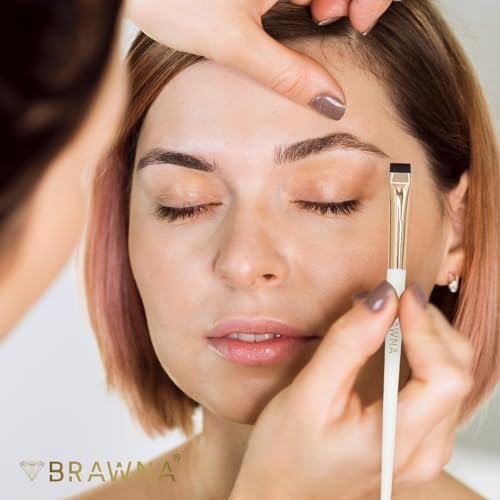 BRAWNA Eyebrow Brush Set - 3 Pcs Angled Precision Eyeliner Makeup Brushes for Brow & Lip Mapping, Concealer Flat Brush - Ideal for Powder, Cream, Pomade, Paste Avelisse