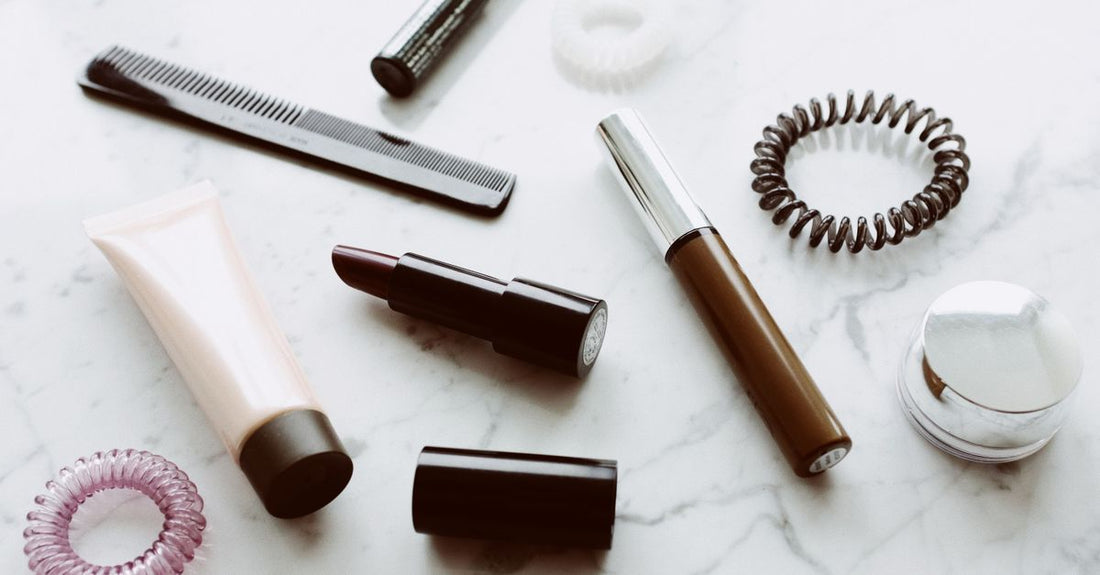 Gentle mascara for sensitive eyes UK displayed on a clean marble surface