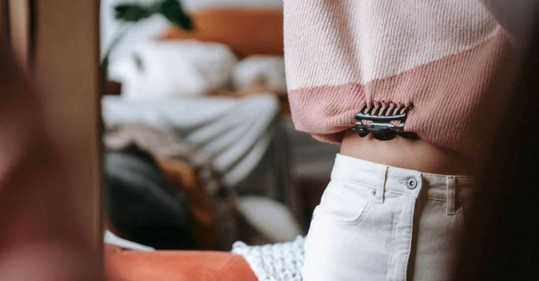 A selection of the best clips 2026 for damage-free hair styling, including claw and duckbill styles.