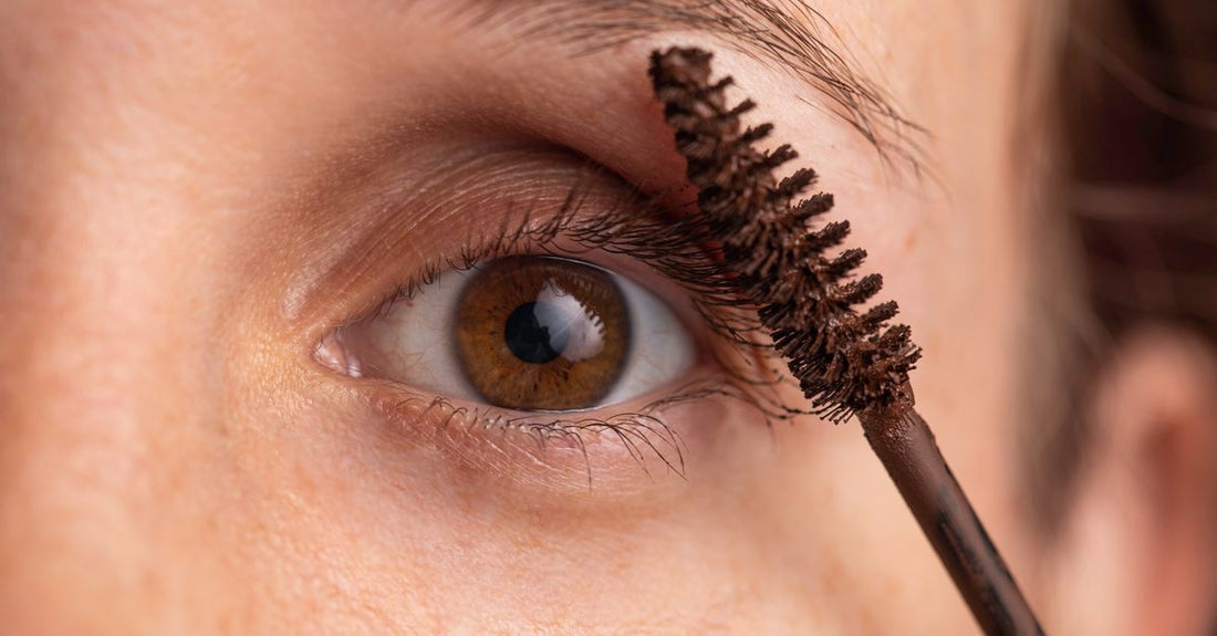 Best eyelash primers UK 2026: an eyelash primer tube on a clean white background