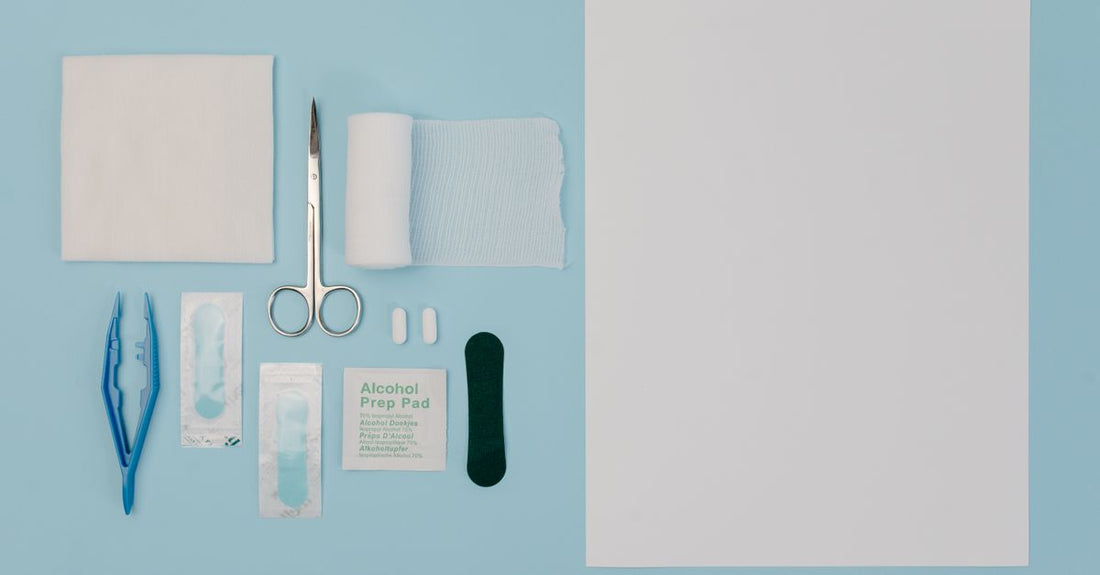 A selection of stainless steel blackhead and blemish remover tools laid out on a clean surface, illustrating a blackhead & blemish removers buying guide.