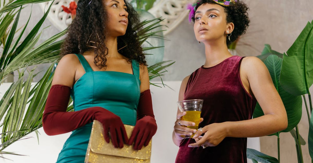 A flatlay of various headband styles including velvet, knotted, and thin bands on a neutral background, illustrating a headbands buying guide.