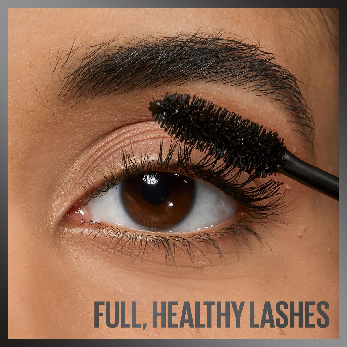 Maybelline New York Full 'N Soft Washable Mascara, Very Black - 0.28 Fl Oz - görsel 8