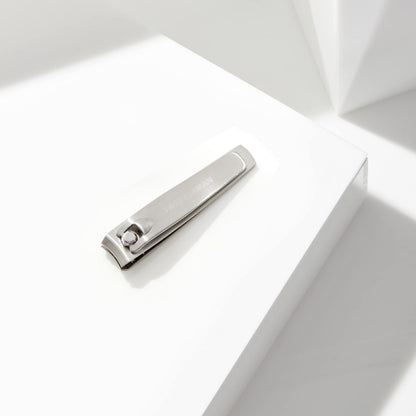 Tweezerman Stainless Steel Fingernail Clipper – Precision Nail Care