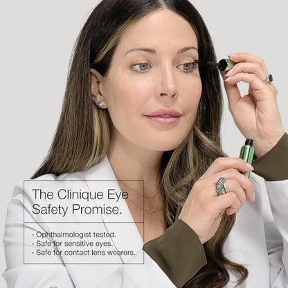 Clinique Eye Shader Brush For Eyes | Large + Plush, Ideal for Blending Eyeshadow