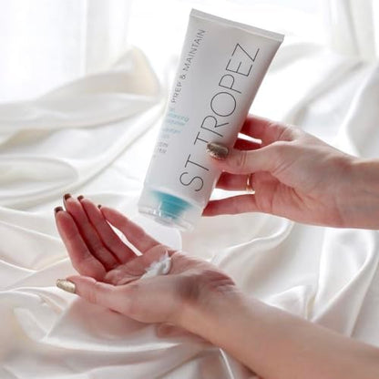 St.Tropez Tan Enhancing Body Moisturizer - Prep & Maintain Your Sunless Glow, Vegan & Cruelty Free, 6.7 Fl Oz Avelisse