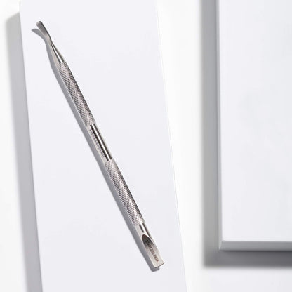 Tweezerman Cuticle Pusher & Nail Cleaner – Silver, 1 Count Avelisse