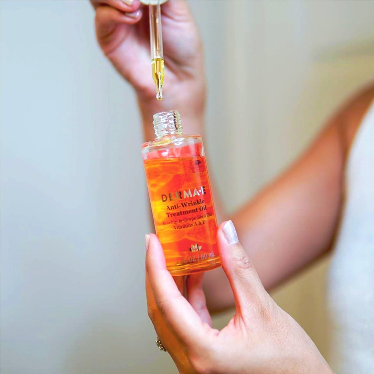 DERMA E Anti-Wrinkle Treatment Oil – Fragrance-Free Anti-Aging Face Oil with Vitamin A & E for Youthful, Vibrant Skin, 2 oz Avelisse