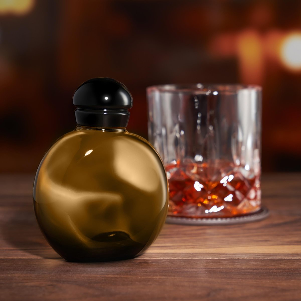 Halston Z-14 Men's Cologne Spray, 4.2 oz – Classic Woody Aromatic Fragrance for Men Avelisse