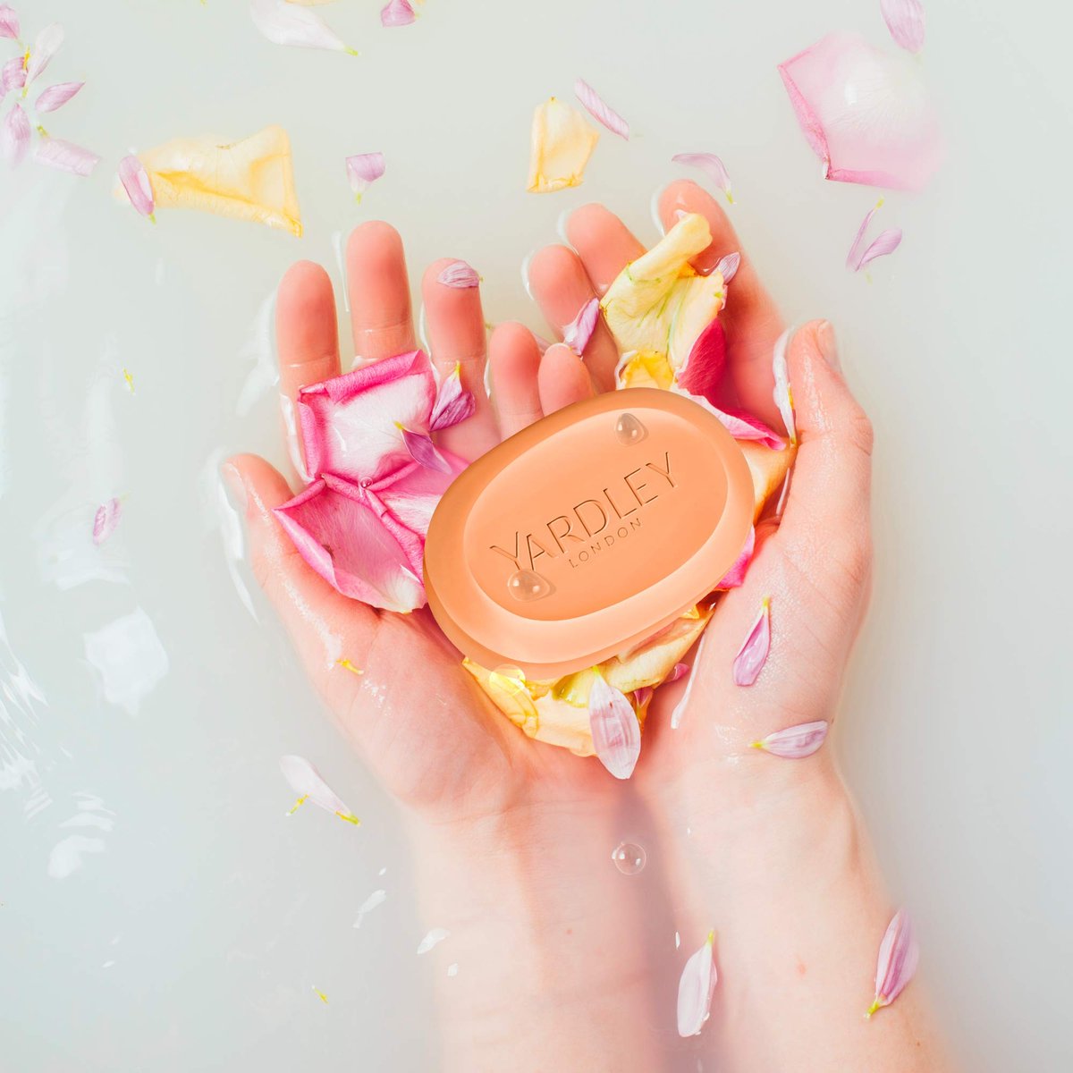 Yardley English Rose Soap 3-Bar Box: Classic Floral Scented Luxury Bath Soap - görsel 11