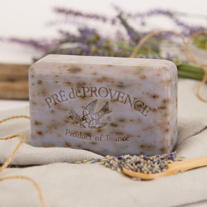 Pre de Provence Artisanal Soap Bar, Enriched with Organic Shea Butter, Natural French Skincare, Quad Milled for Rich Smooth Lather, Lavender, 8.8 Ounce Avelisse