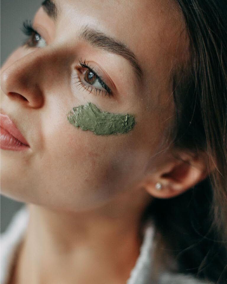 Argiletz Laboratoires French Green Clay | Ultra-Ventilated | Sourced and Produced in France | 300g Avelisse