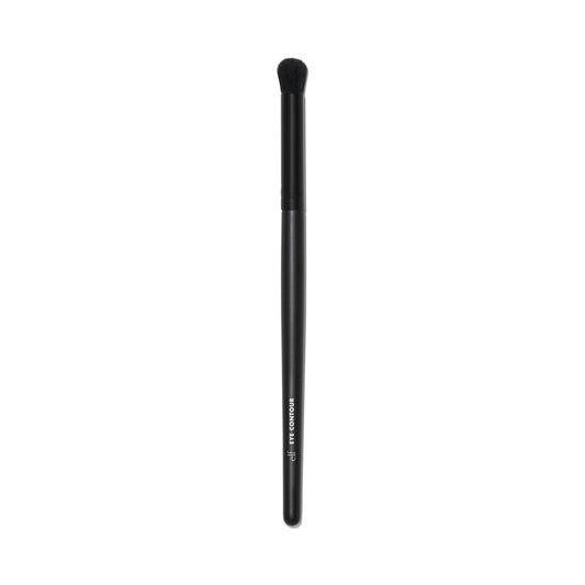 e.l.f. Eye Contour Brush - Soft Synthetic Bristles for Precise Definition, Vegan & Cruelty-Free