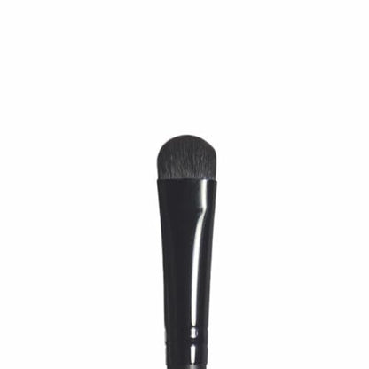 e.l.f. Eyeshadow "C" Brush – Curved Eyeshadow Brush for Blending & Diffusing, Smoky Eye Essential, Vegan & Cruelty-Free