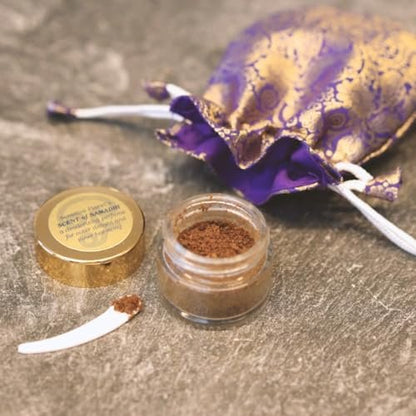 Sensitive Planet Scent of Samadhi Powder - All-Natural Deodorant & Personal Fragrance with Sandalwood, Tulsi, Rose & Clove, 2 oz Jar Avelisse