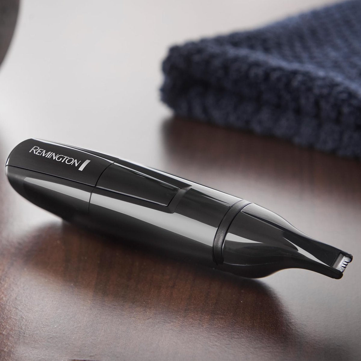 Remington NE3150 Nose and Ear Clipper – Precision Trimmer for Men, Black Avelisse