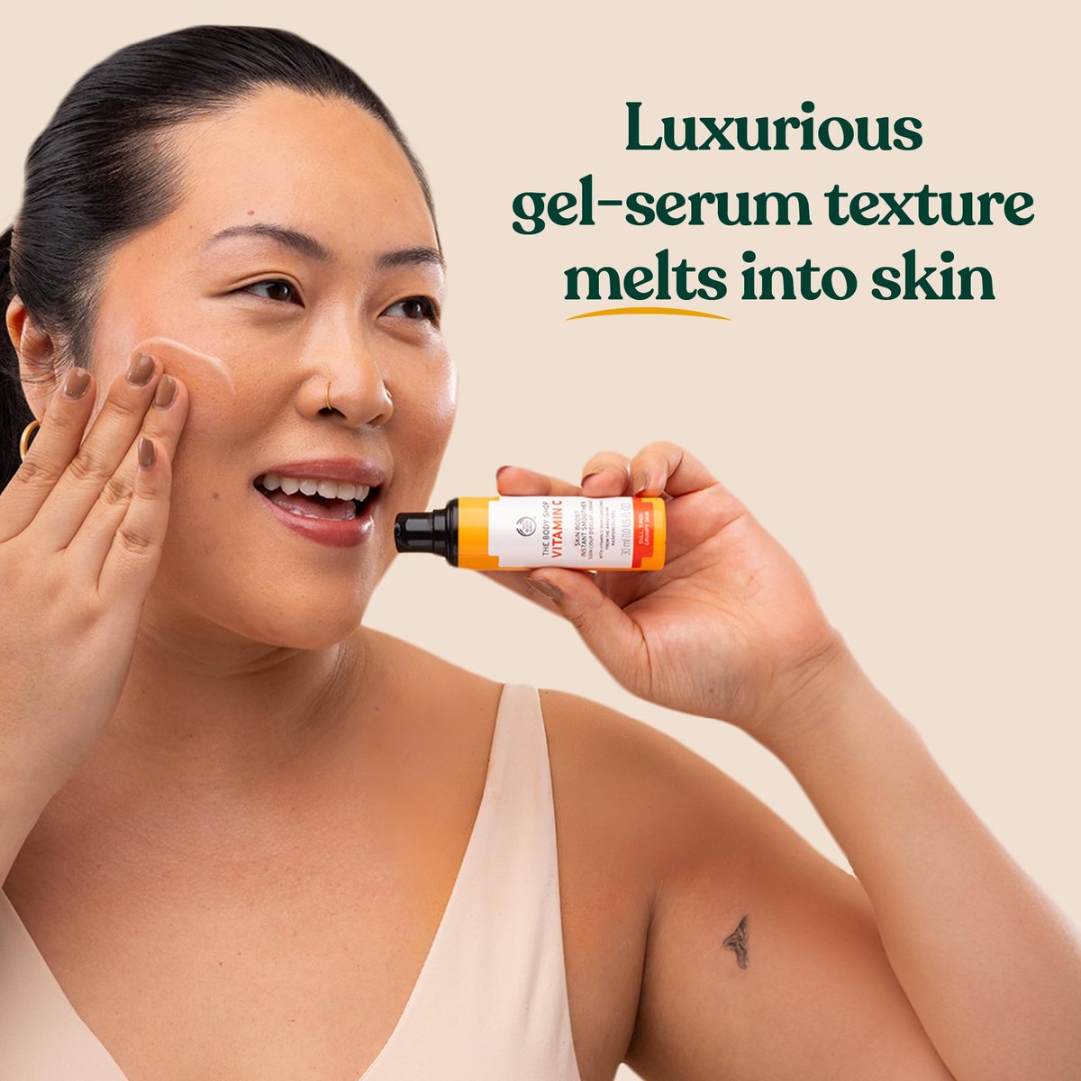 The Body Shop Vitamin C Skin Boost Instant Smoother – Radiance Boosting Face Serum, Lightweight for All Skin Types, Vegan, 30 ml Avelisse