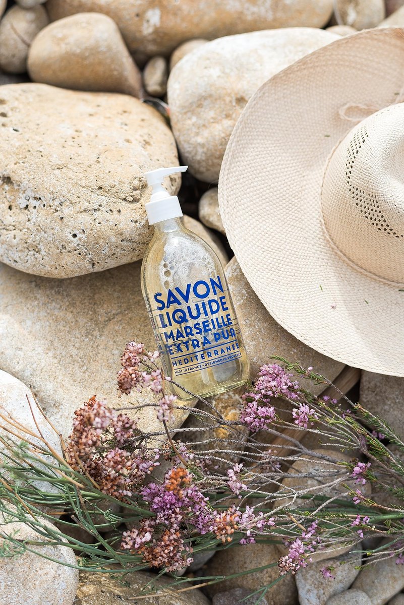 La Compagnie de Provence Savon de Marseille Extra Pure Liquid Soap - Mediterranean Sea - 16.7 fl oz Glass Pump Bottle Avelisse