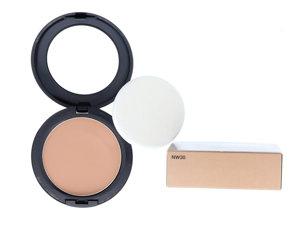 MAC Studio Fix Foundation NW30 - Full Coverage Liquid Foundation, 1 Fl Oz Avelisse