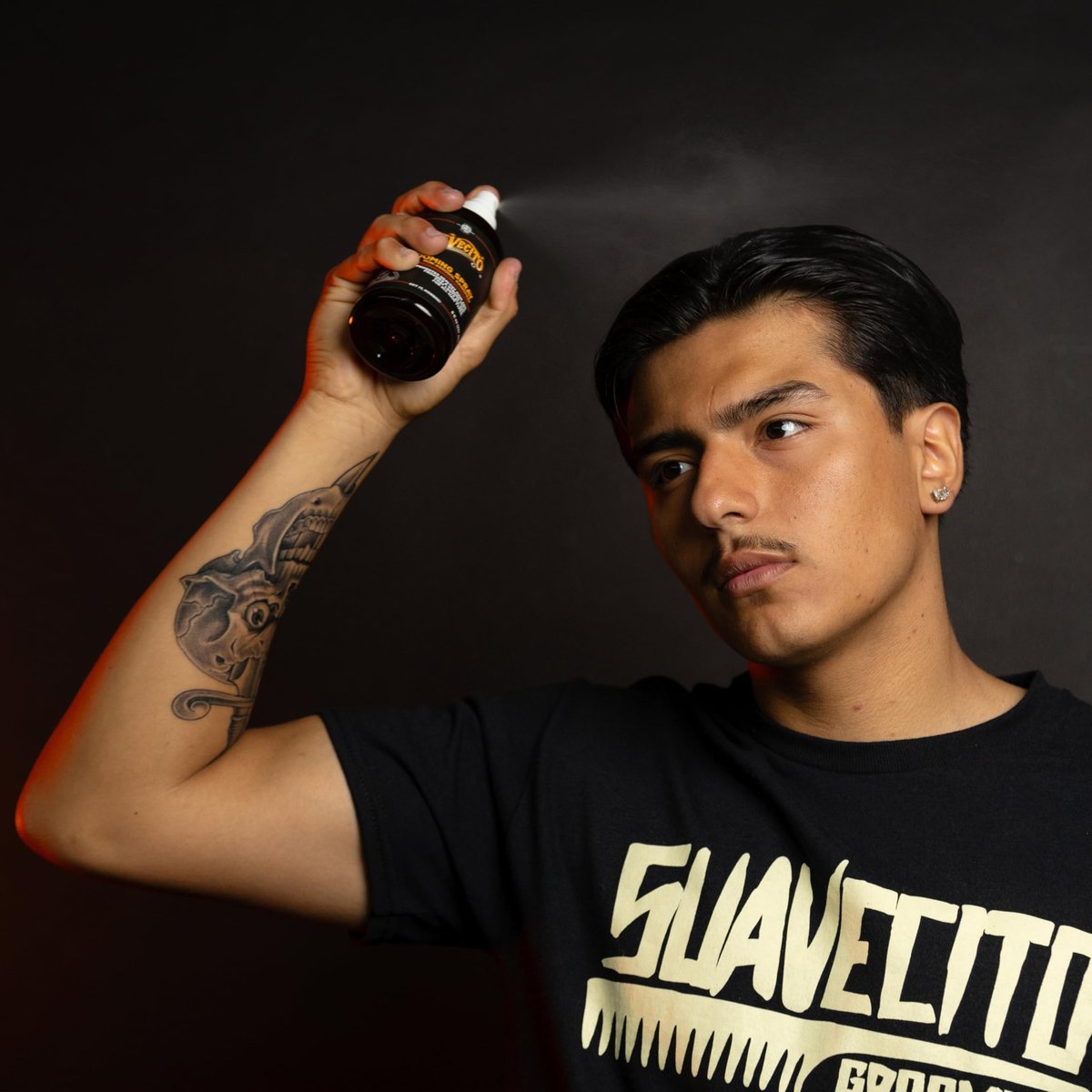 Suavecito Non-Aerosol Hairspray for Men – 8 oz – Classic Barber Scent, Strong Hold, Medium Shine – Works on All Hair Types Avelisse