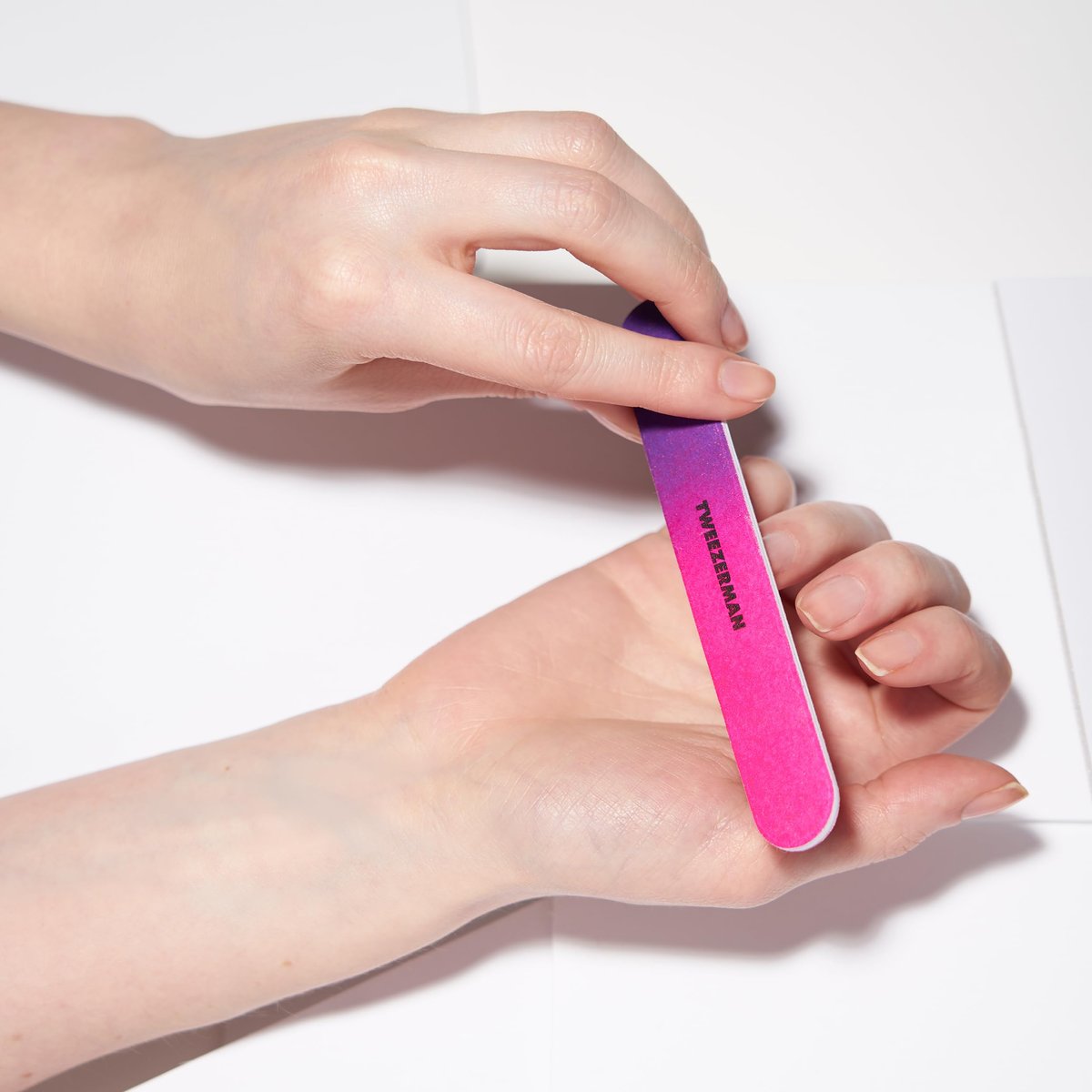 Tweezerman Neon Hot Nail Filemates - 3 Count Emery Nail Files for Natural and Acrylic Nails - görsel 7