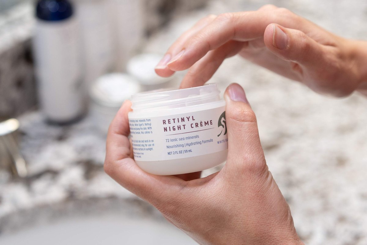 White Egret Night Creme with Retinol | Hydrating Anti-Aging Moisturizer, 2 Fl Oz - görsel 5