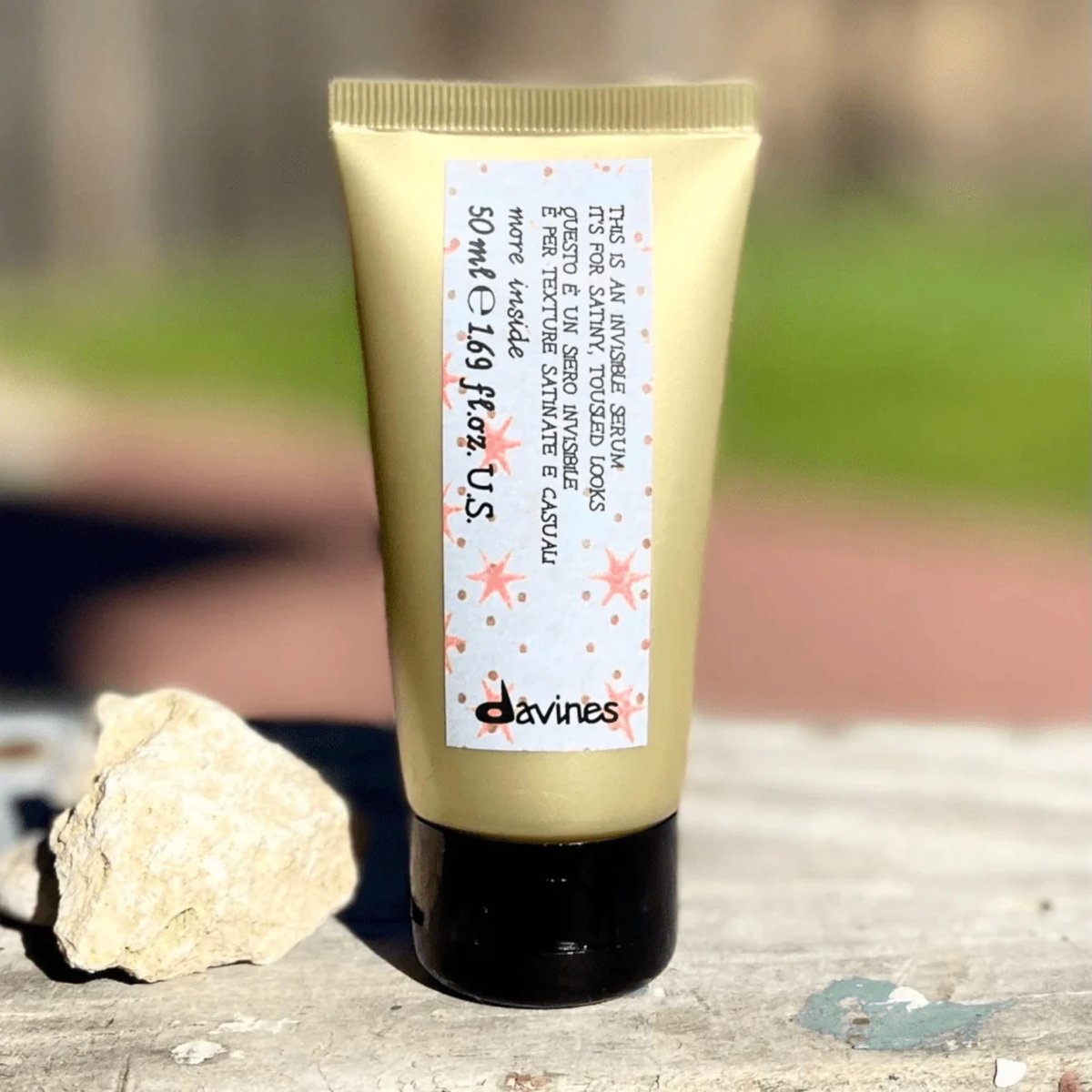 Davines This Is An Invisible Serum – Travel Size Anti-Frizz & Light Hold for Casual Undone Styles, 1.69 Fl Oz Avelisse