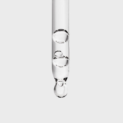 Inglot Duraline – Turn Eyeshadows into Water-Resistant Liquid Eyeliner & Prolong Makeup Durability (9 ml/0.30 US FL OZ)