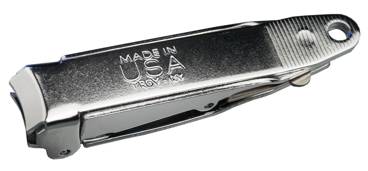 No-mes Fingernail Clipper - Catches Clippings, Built-in Nail File, Stainless Steel, Made in USA Avelisse