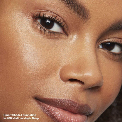 Almay Skintone Matching Foundation, Smart Shade Face Makeup with SPF 15, Hypoallergenic, Oil-Free, Dermatologist-Tested, 200 Light Medium, 1 fl oz Avelisse