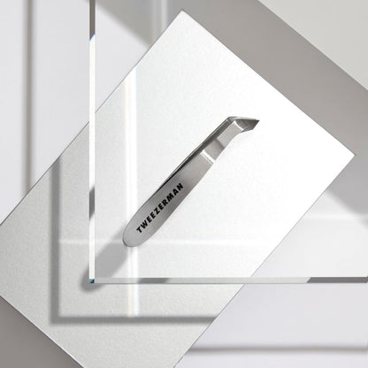 Tweezerman Mini Squeeze Cuticle Nipper – Precision Stainless Steel Cuticle Nipper for At-Home Manicure & Pedicure