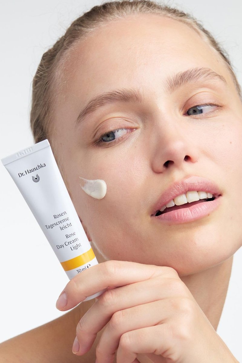 Dr. Hauschka Rose Day Cream Light – Lightweight Moisturizer for Sensitive Skin, 1 fl oz Avelisse