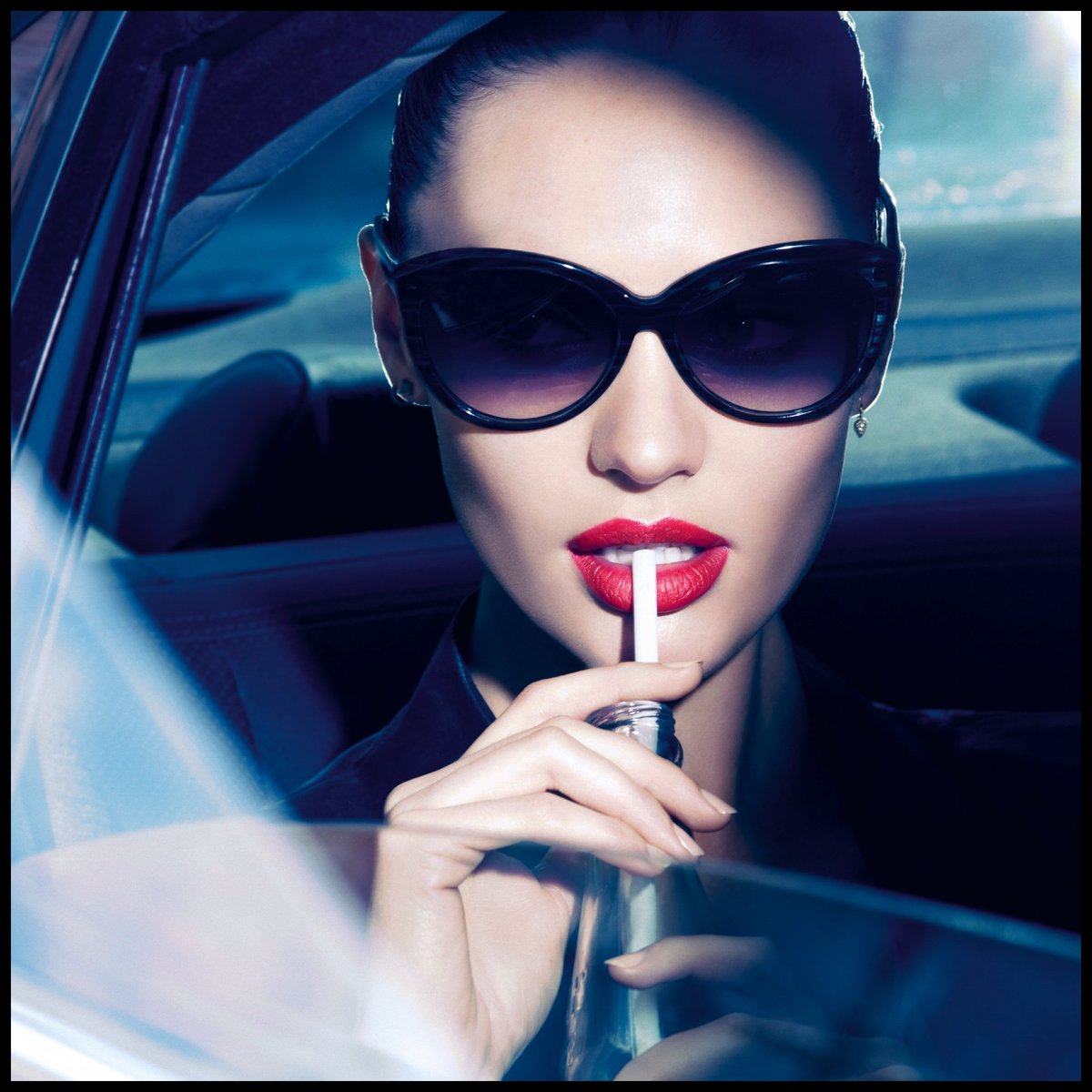 Max Factor Lipfinity Lipstick - #016 Glowing (Pink) - Long-Lasting, 24-Hour Wear - görsel 9