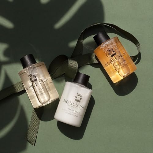 Noble Isle Travel Trio Gift Set – Luxury Miniatures for On-the-Go - görsel 12