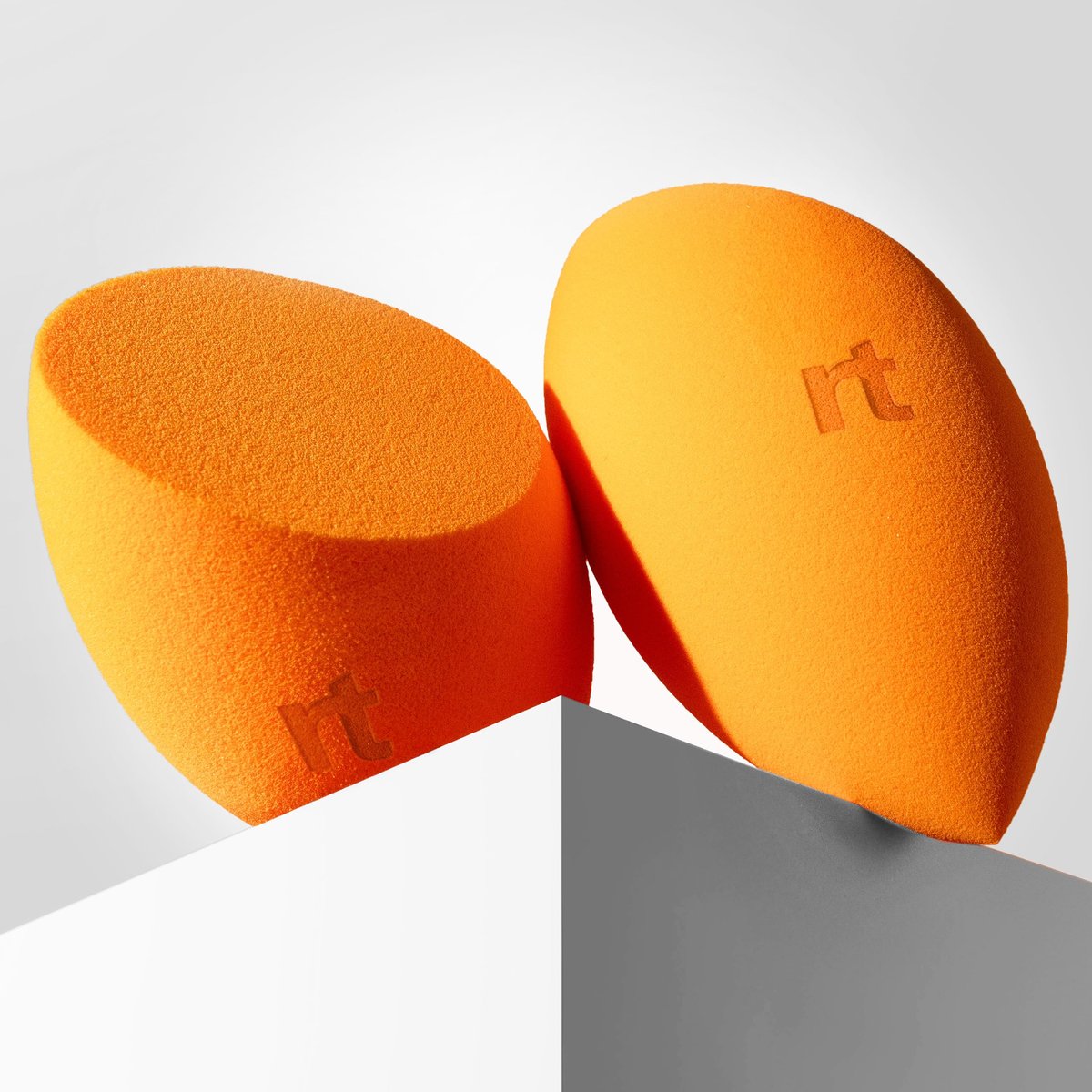 Real Techniques Miracle Complexion Sponge Duo – 2 Count Orange Makeup Blending Sponge - görsel 13