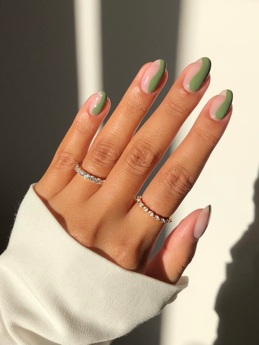 ella+mila Fast Dry Top Coat – Quick Dry Nail Polish Top Coat for High Shine & Long Lasting Wear – Clear Protective Layer - görsel 7