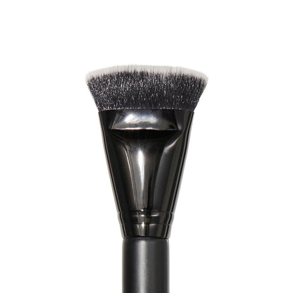 e.l.f. Contouring Brush – Vegan & Cruelty-Free Makeup Brush for Flawless Sculpting