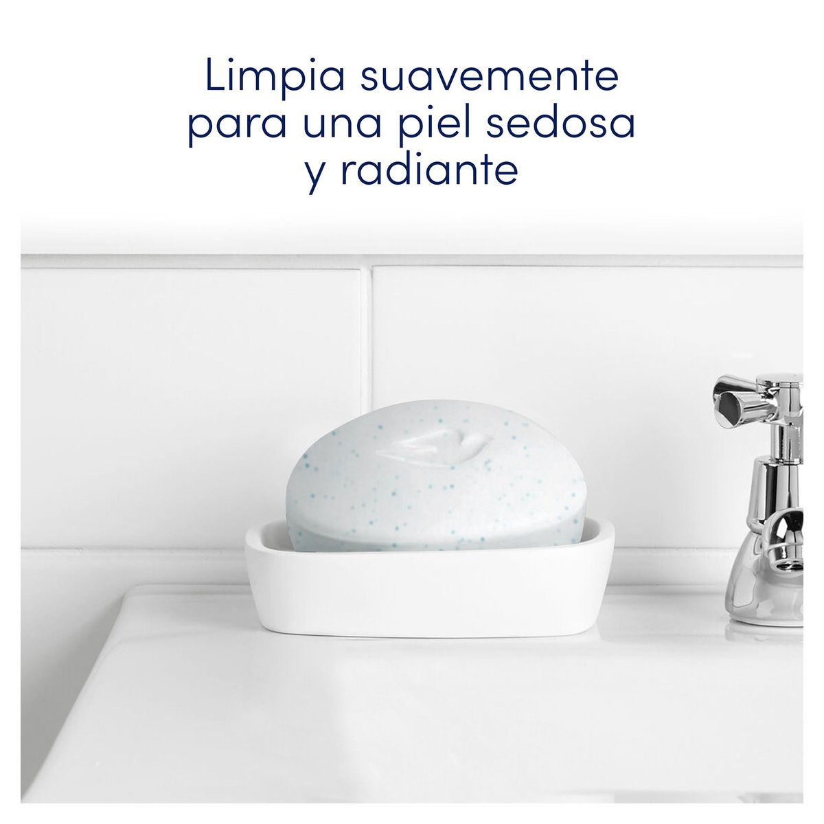 Dove Gentle Exfoliating Beauty Bar Soap - 4.75 oz (135g) - White Avelisse