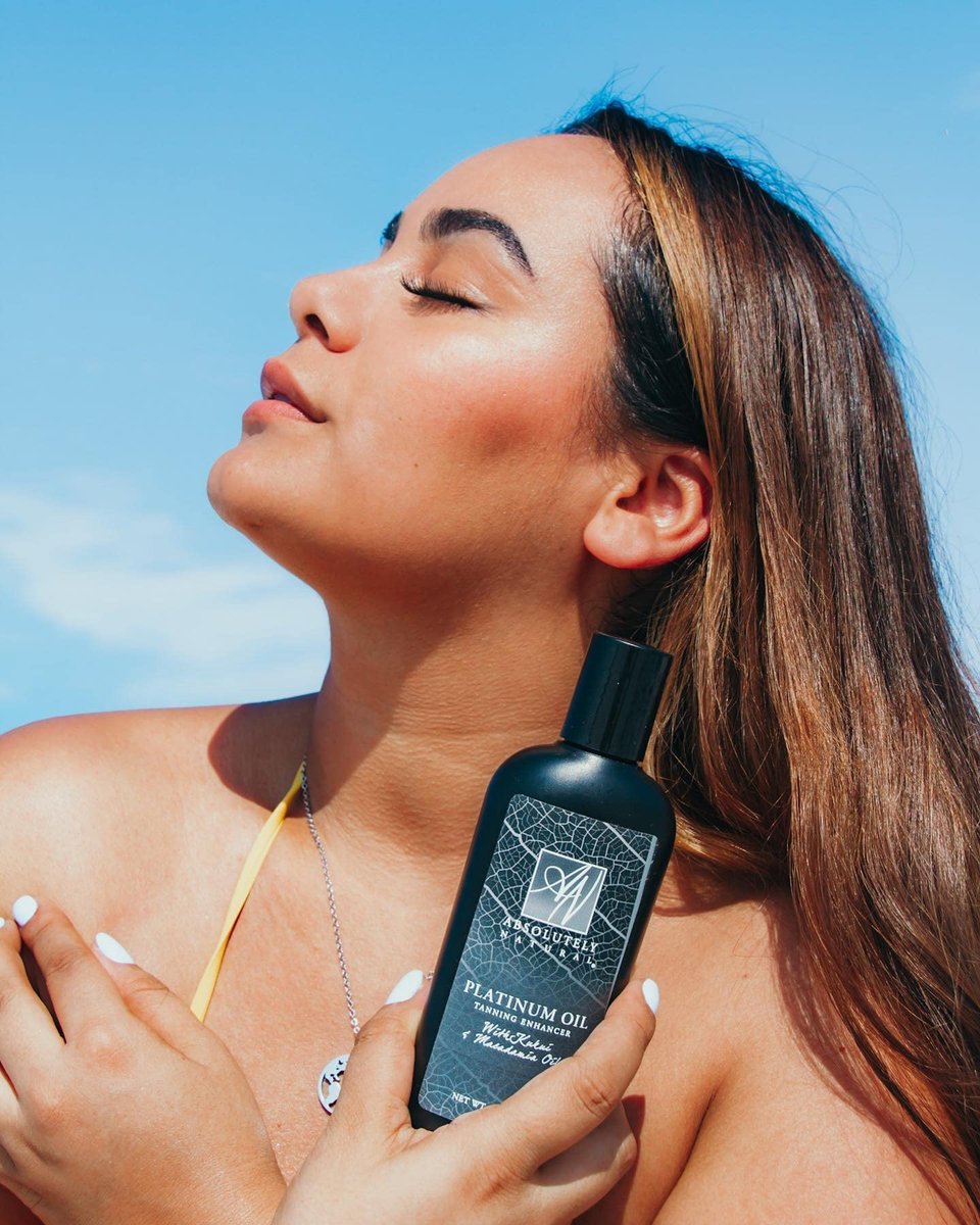 Absolutely Natural Organic Tanning Oil with Bronzer - Reef Safe, Spa Quality, Made in USA (6 oz) Avelisse