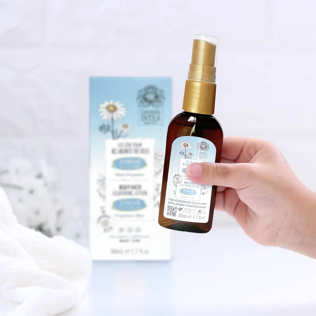 Camomila Intea Junior Body Hair Lightener for Kids - Natural Chamomile Spray, Paraben & Ammonia Free, 1.7 oz (50 ml) Avelisse