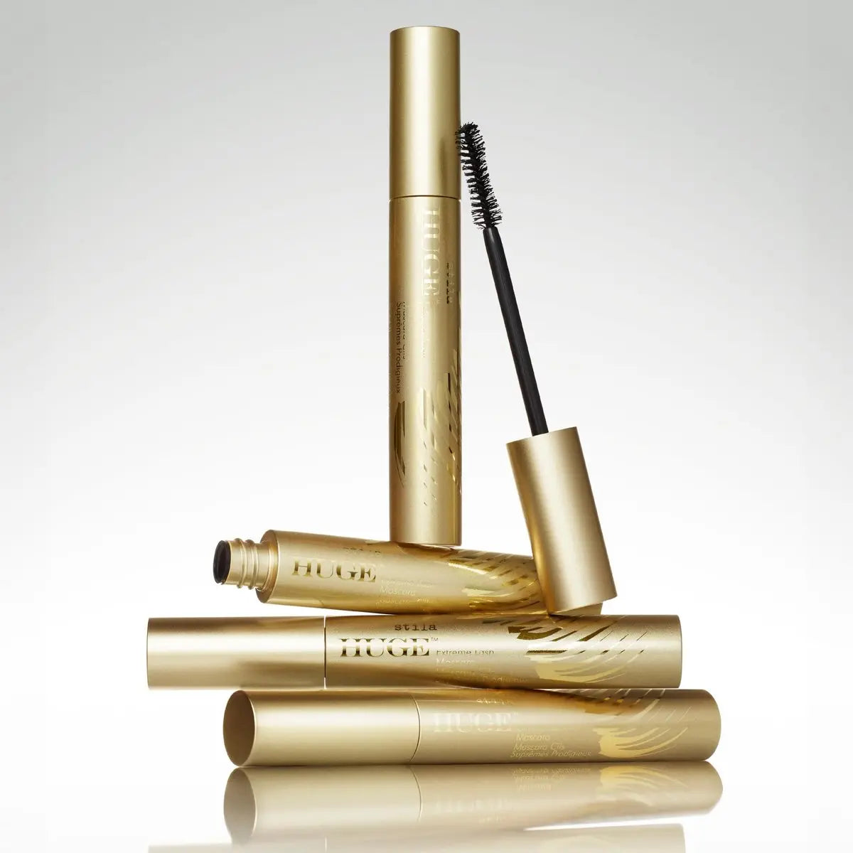 stila HUGE Extreme Lash Mascara - Intense Black, Volume & Length, No Clump or Smudge, 0.44 Fl Oz Avelisse