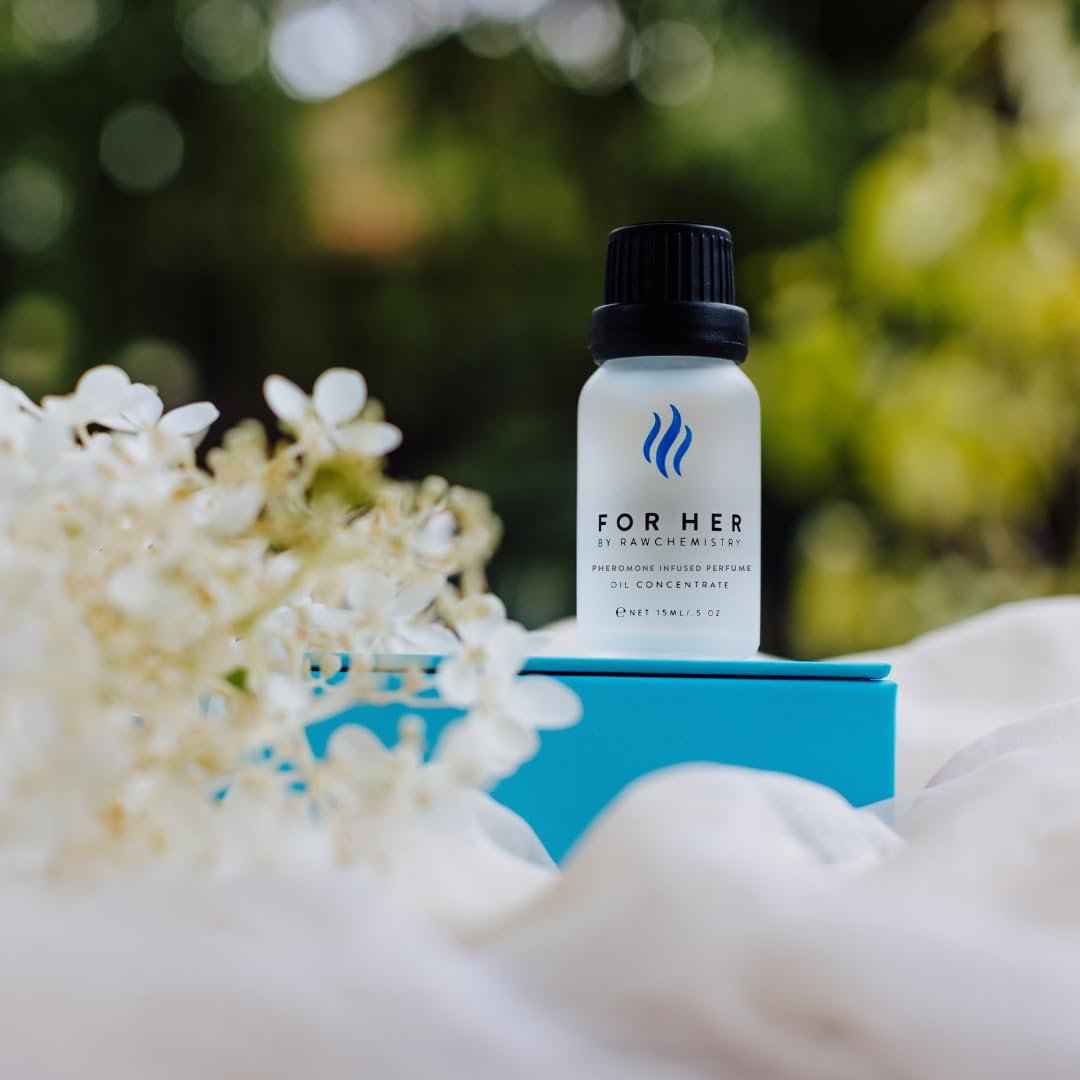 RawChemistry for Her - Pheromone Infused Perfume Oil - Elegance, Extra Strength (15ml Concentrate) Avelisse