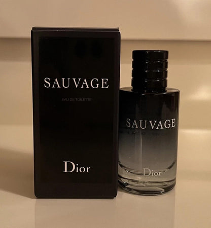 Dior Sauvage Eau de Toilette Splash Mini for Men, 10ml (0.34 Fl Oz) Avelisse