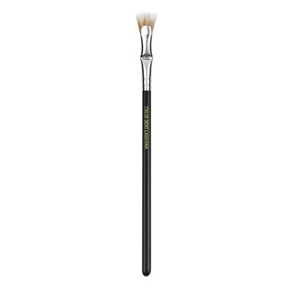 Bdellium Tools Professional Maestro Series 730 Bent Mascara Fan Brush - Soft Synthetic Fibers for Flawless Mascara Application (Black, 1pc)