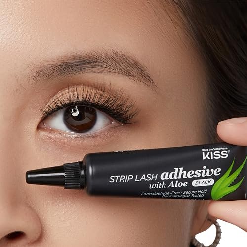 KISS Black Strip Lash Adhesive with Aloe – Secure Hold, Latex-Based, Dermatologist Tested, 0.24 oz - görsel 14