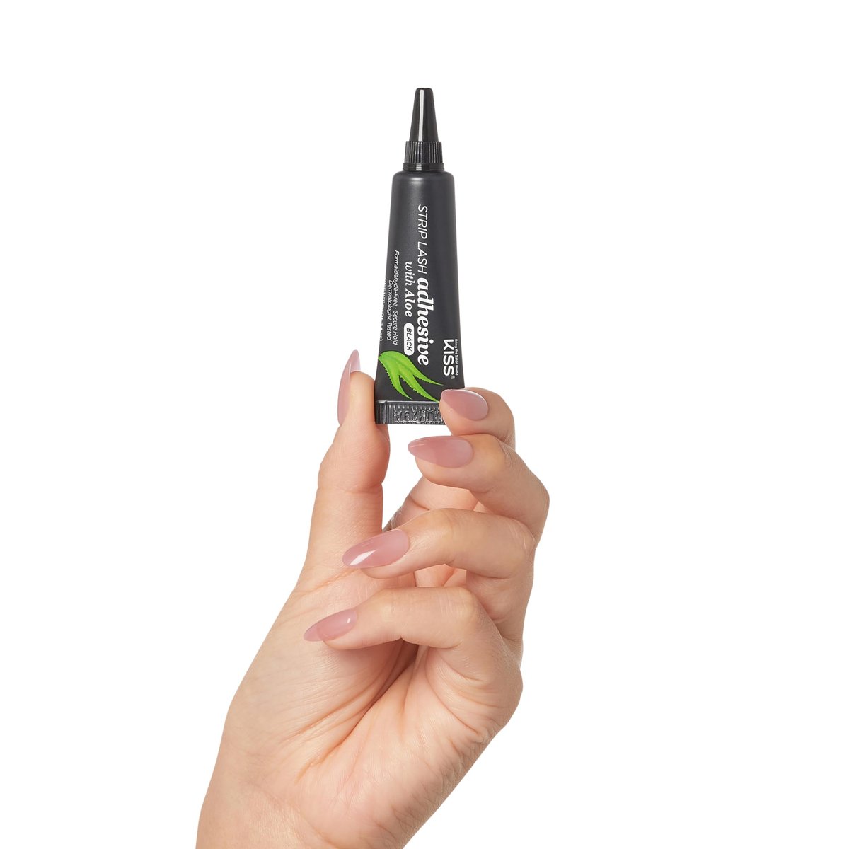 KISS Black Strip Lash Adhesive with Aloe – Secure Hold, Latex-Based, Dermatologist Tested, 0.24 oz - görsel 9