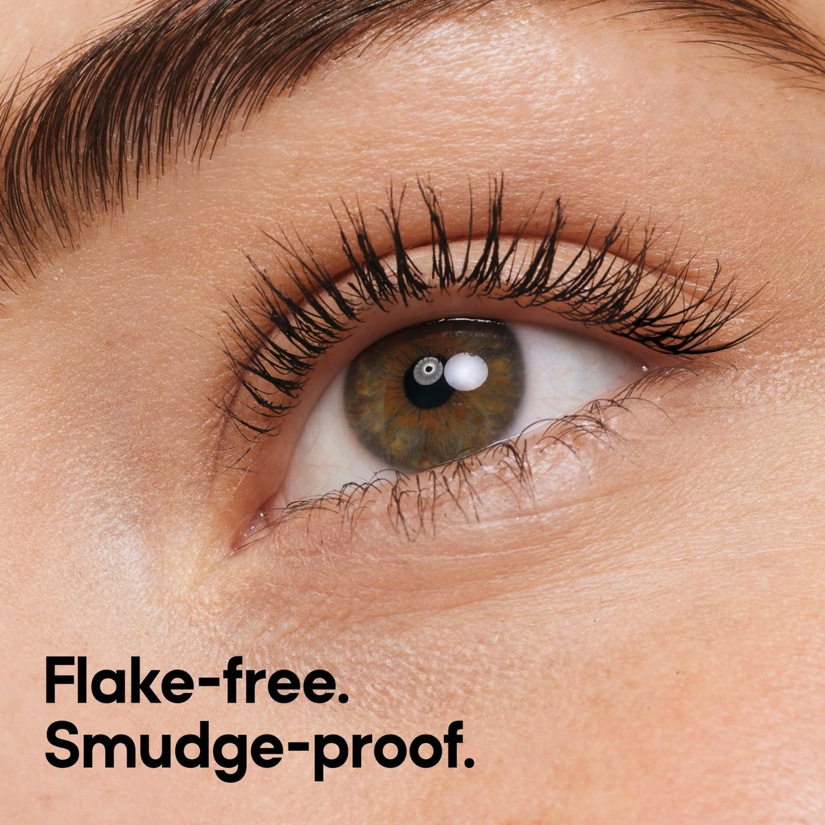 Almay Multi-Benefit Mascara, Volumizing + Lengthening, Hypoallergenic, 501 Blackest Black - görsel 16